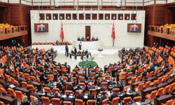Üniversite öğrencilerine yönelik af düzenlemesi Meclis'ten geçti