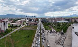 Ağrı trafiği alarm veriyor, kısa mesafeler çileye dönüşüyor, çözüm mühendislik aklında!