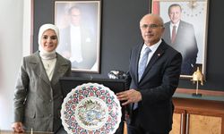 Bakan Göktaş'tan Malatya Şehir Kütüphanesine övgü