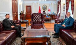 Bakan Gürlek ile Bakan Işıkhan bir araya geldi