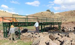 Bingöl'de besicilerin meraya ulaşımını kolaylaştırmak için yeni bir köprü yapıldı