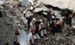 Gazze'de evlerin enkazından 21 Gazzeli şehidin naaş ve kalıntıları çıkarıldı
