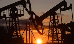 Irak, altı yıl içinde petrol üretimini günde 8-10 milyon varile çıkarmayı planlıyor