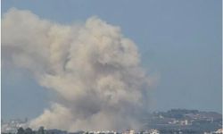 İşgal çetesi Lübnan'da evleri patlayıcılarla yıkıyor