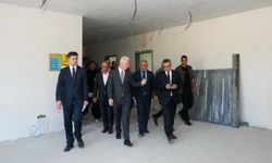 İstanbul'da yeni eğitim yılı öncesi okul yatırımları incelendi
