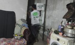 İzmir Umut Kervanı onlarca aileye gıda yardımında bulundu
