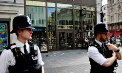 Londra'da Covent Garden yakınında bıçaklama