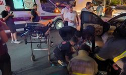 Mardin'de iki otomobil çarpıştı: 2 yaralı