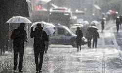 Marmara ve Karadeniz için kuvvetli rüzgar ve sağanak uyarısı