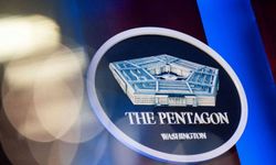 Pentagon'da Uçak gemisi USS Abraham Lincoln haberi sonrası üç isim kovuldu
