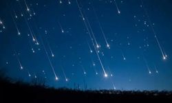 Perseid gök taşı yağmuru zirvede