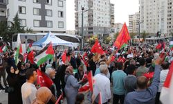 Uluslararası Filistin Konvoyu Gaziantep'te mitingle karşılandı