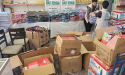 Umut Kervanı Van'da yüzlerce öğrenciye kırtasiye yardımı yapacak