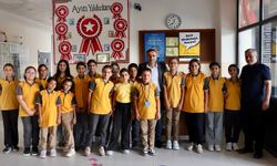 Akçadağ Belediyesinden öğrencilere çanta ve kırtasiye desteği