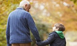 Alzheimer, hafıza kayıpları başlamadan çok daha önce sinsi sinyaller veriyor!