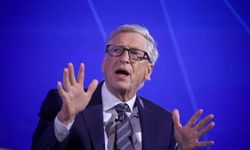 Bill Gates'ten yapay zekâ uyarısı: 'Bir milyar kişinin ölümüne yol açabilir'