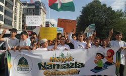 Bingöl'de 'Hayat Namazla Güzeldir' temalı eğitim programı coşkulu bir final ile sona erdi