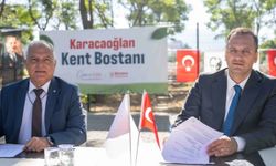 Bornova'da iki yeni kent bostanı üretime kazandırıldı