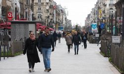 Brüksel, şehir merkezinde halka açık yerlerde alkol tüketimi yasağını 4 yıl daha uzattı