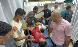 Gazze'de hasarlı bina çöktü: 5'i çocuk en az 20 şehit, 100 kayıp