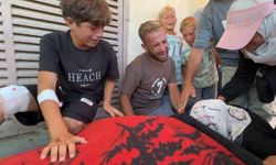 Gazze'de sözde ateşkes sürerken 5 Filistinli daha şehit edildi
