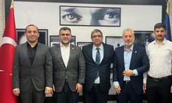 HÜDA PAR Buca İlçe Başkanı Bilgiç'ten Buca Belediye Başkan Vekili Benzer'e ziyaret