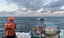 İstanbul'da arızalanan tekne Kıyı Emniyeti ekiplerince kurtarıldı
