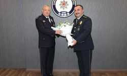 İzmir İl Emniyet Müdürü Ahmet Arıbaş görevine başladı