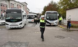 Kocaeli'de okul ve yurt çevrelerinde denetim: 13 aranan şahıs hakkında işlem yapıldı