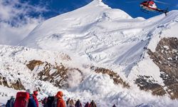 Nepal'de çığ felaketi: 2 ölü, 14 kayıp