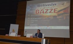 Siirt Üniversitesi'nde 'Bilimin Işığında Gazze' söyleşisi düzenlendi