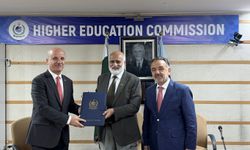 Türkiye-Pakistan yükseköğretim ortaklığında imzalar atıldı
