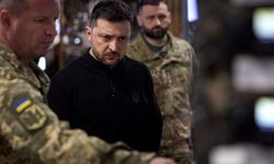 Zelensky: Rusya'ya yönelik yeni uzun menzilli operasyonları onayladım