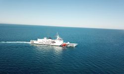 Yunanistan tarafından geri itilen 44 düzensiz göçmen kurtarıldı