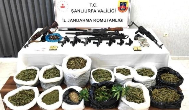 Viranşehir’de çok sayıda silah ve uyuşturucu ele geçirildi
