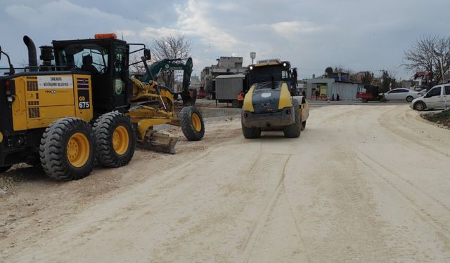 Şanlıurfa Büyükşehir Belediyesi'nden Asfalt Öncesi Zemin Çalışmaları