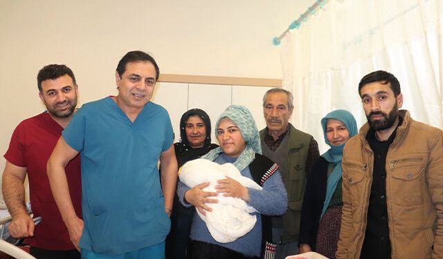 Harran Üniversitesi Hastanesi, çocuk hasretine son verdi