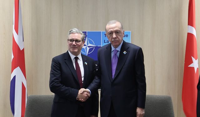 Cumhurbaşkanı Erdoğan, İngiltere Başbakanı'yla görüştü