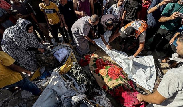 Gazze'de şehit sayısı 57 bin 575'e yükseldi