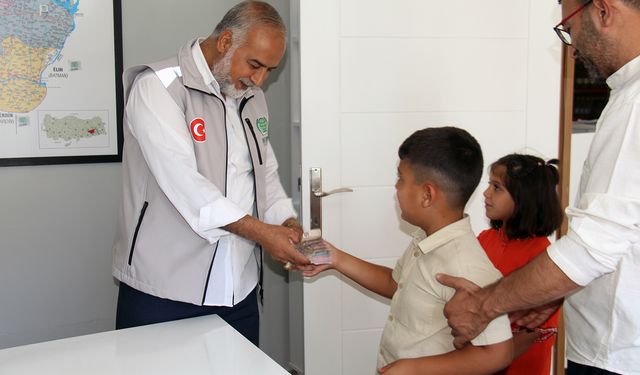 Minik Elif'ten Gazze'ye anlamlı mektup ve bağış