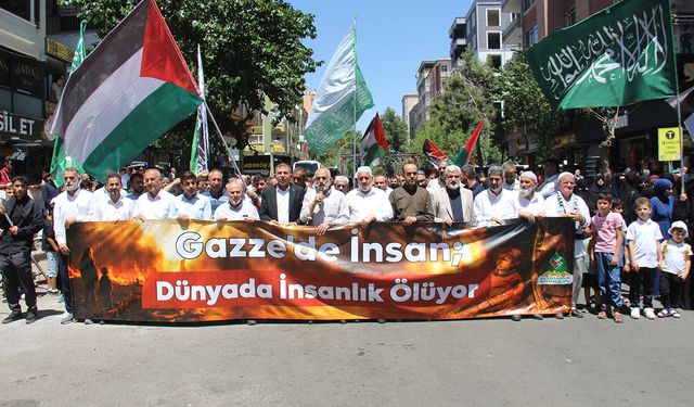 Peygamber Sevdalılarından karikatür tepkisi: Rezaletin adı İslam düşmanlığıdır