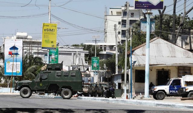 Somali'deki askeri akademiye canlı bomba saldırısı