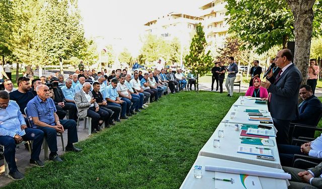 Belediye Başkanı Geçit: Şehrimizi ve ilçemizi güzel bir gelecek bekliyor