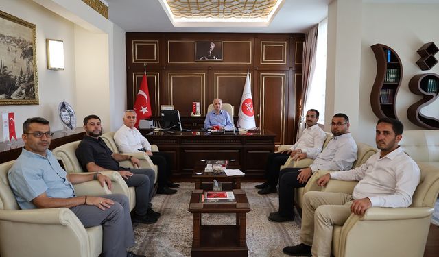 Gaziantep'te cami görevlileri kermesten elde ettiği geliri Gazze için bağışladı