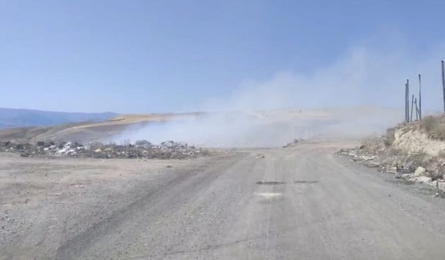 HÜDA PAR Belediye Meclis Üyesi Özkan'dan çöp sorununa tepki