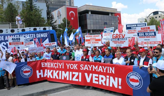 Memur-Sen’den Maliye Bakanlığı önünde eylem: Emeğimizi yok saymayın, hakkımızı verin