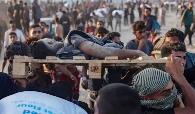 Yardım bekleyenler katledildi: Sabahtan bu yana Gazze'de 34 şehit