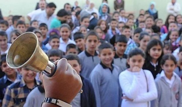 Yeni eğitim yılı yaklaşıyor: İlk ders zili ne zaman çalacak?