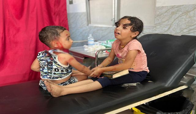 Gazze'de katil rejimin soykırım saldırısı 720'nci gününde devam ediyor