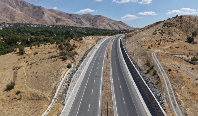 Tunceli’de yapımı tamamlanan yol projeleri yarın açılacak